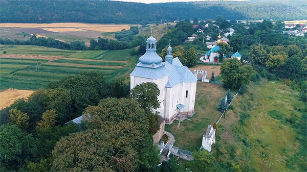 Янівський замок на Тернопільщині – оборонна твердиня Поділля з таємничими підземеллями